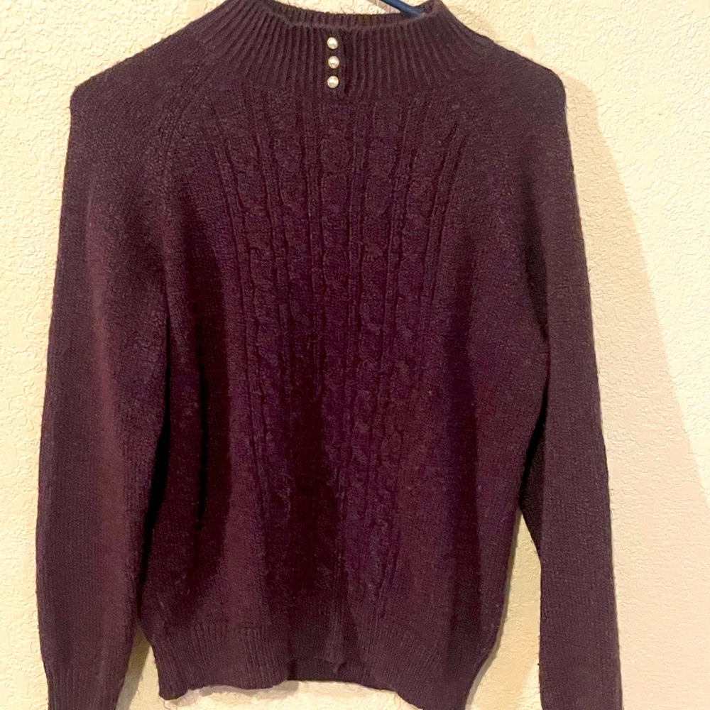 Karen Scott women's sweater
